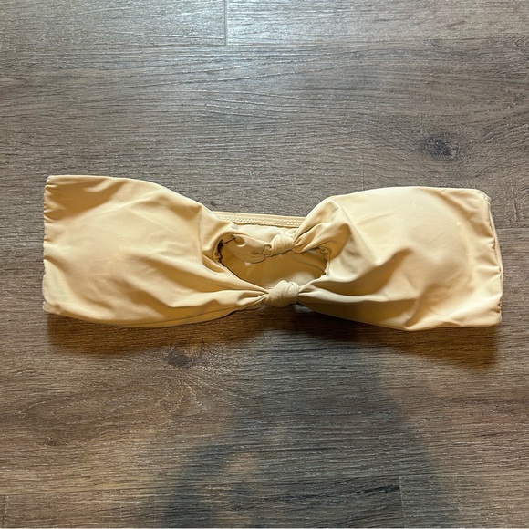 Elegant Cream Knot Bandeau Bikini M EUC - Picture 1 of 5